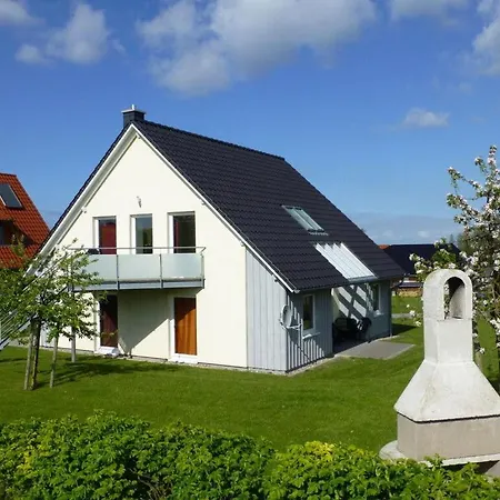 Sandpiper Ground Floor Apartment Wohlenberg